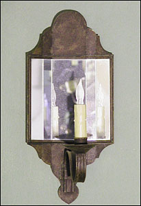 Mirrored Sconce