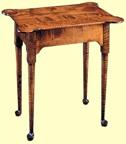 Queen Anne Style Porringer Top Side Table with Drawer